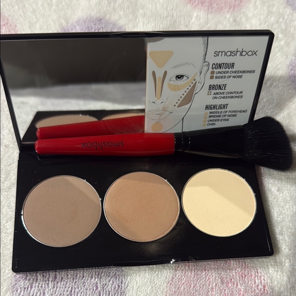 Smashbox Contour Palette with Brush - Tan and Cream